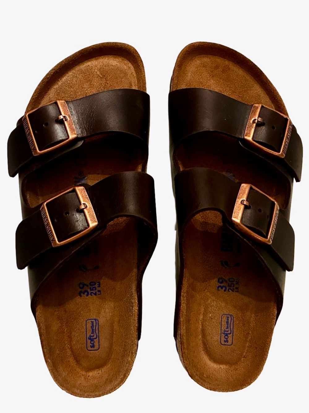 BIRKENSTOCK Arizona Soft Footbed Sandals in Dark Brown Oiled Nubuck, 39 Narrow.